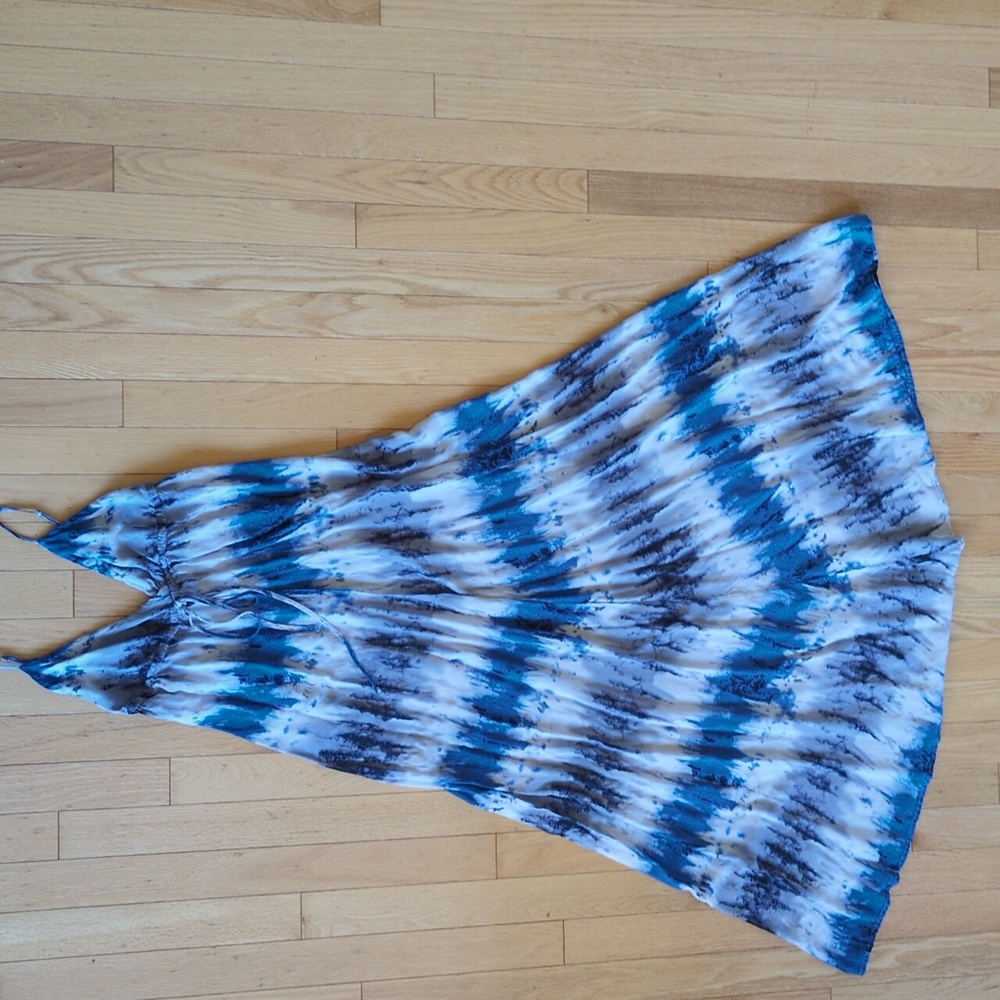 Akualani gorgeous blue maxi dress